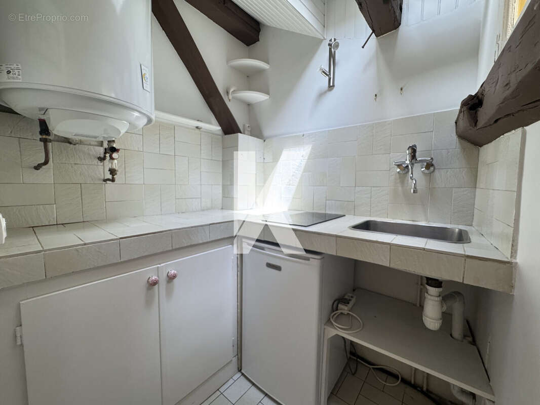 Cuisine séparée - Appartement à PARIS-9E