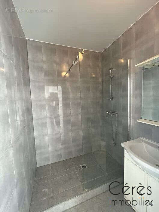 Appartement à ROMAINVILLE