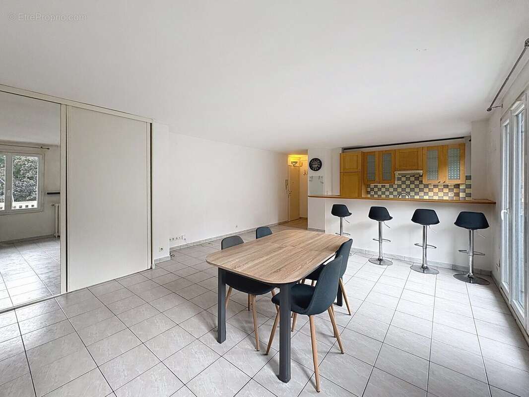 Appartement à CHEVILLY-LARUE