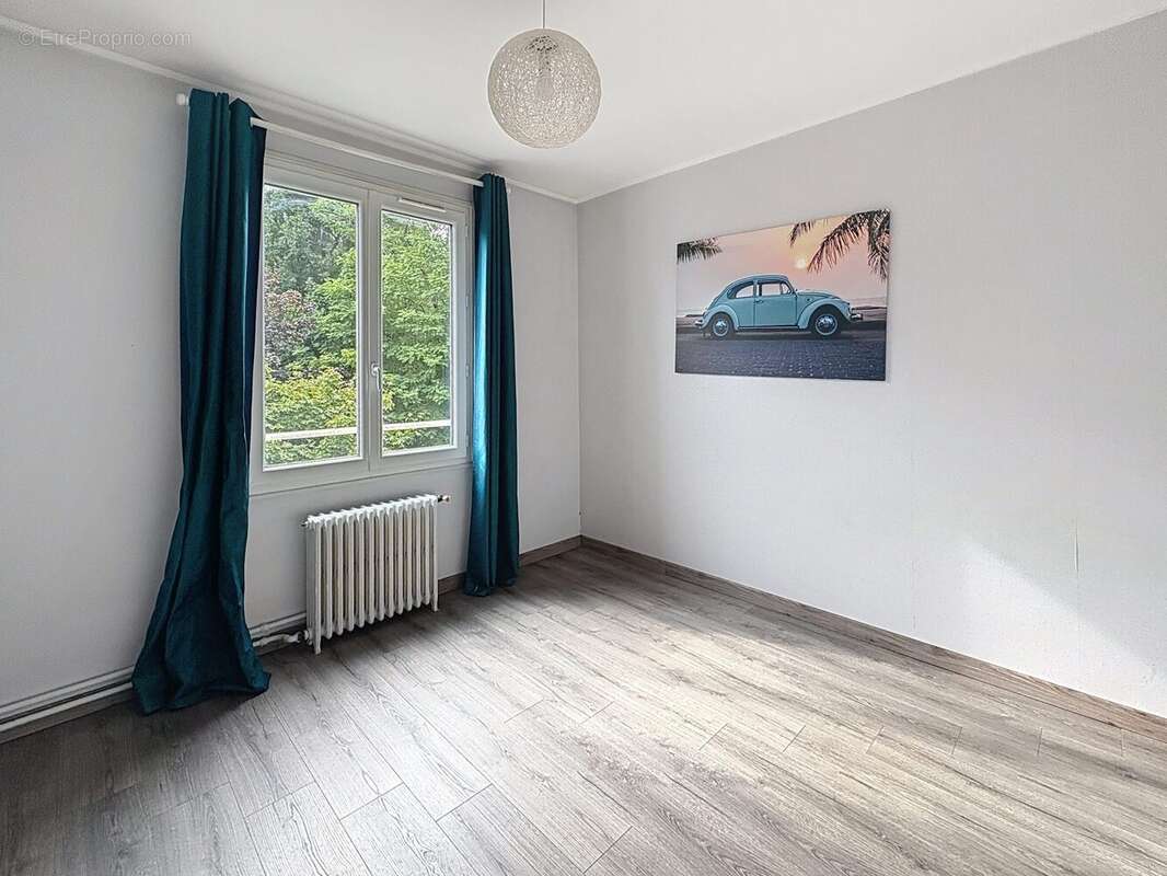 Appartement à CHEVILLY-LARUE