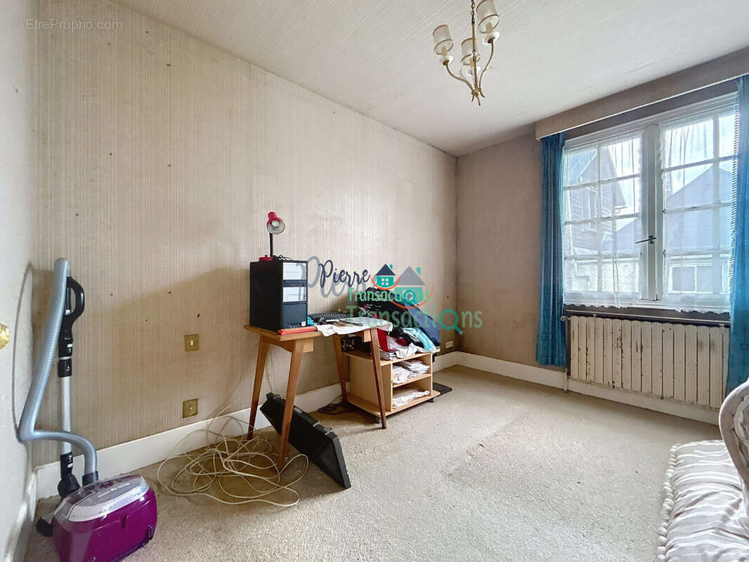 Maison à LILLEBONNE