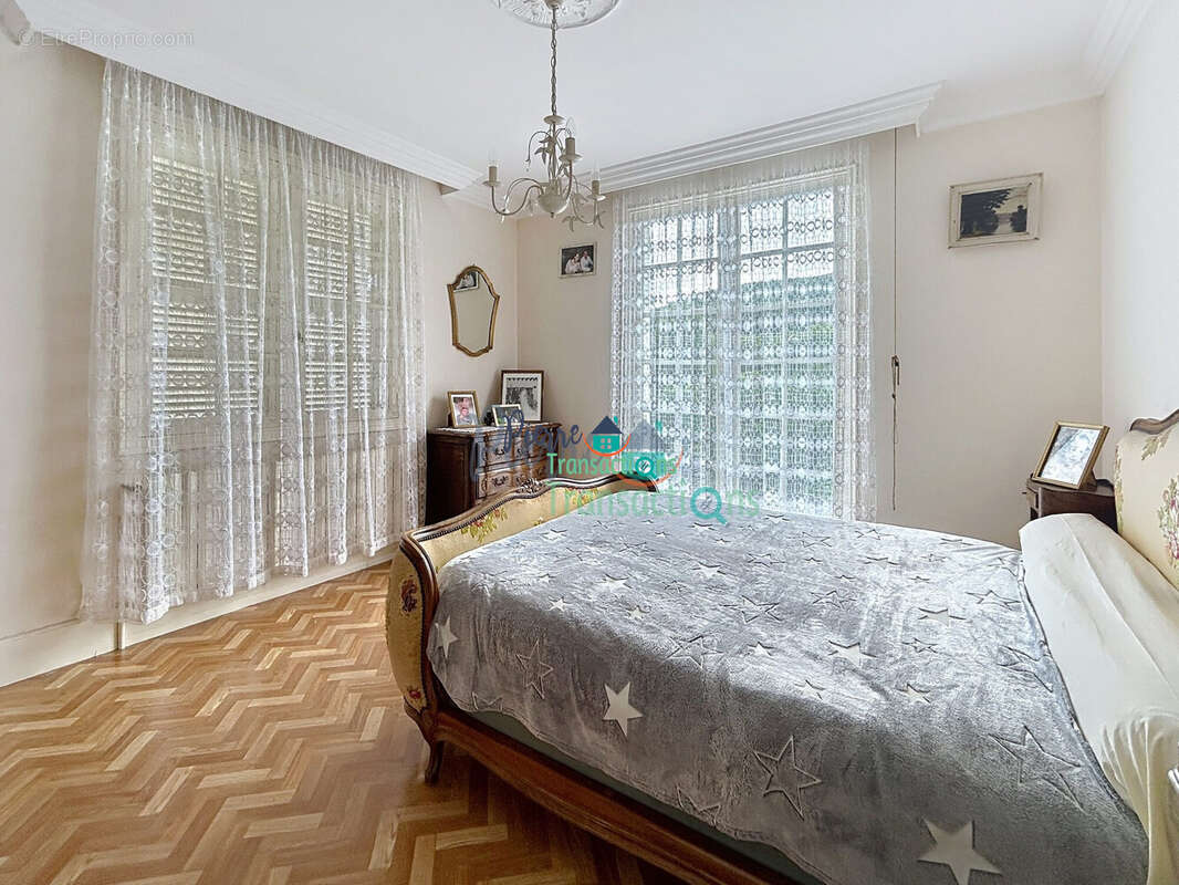 Maison à LILLEBONNE