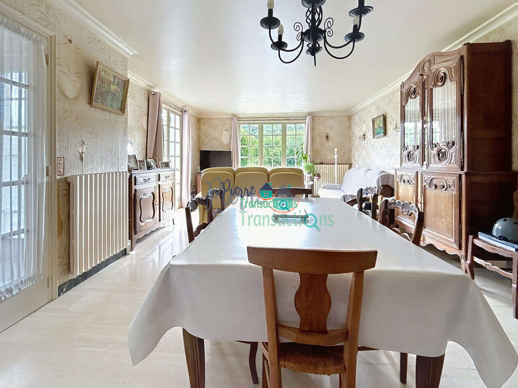 Maison à LILLEBONNE