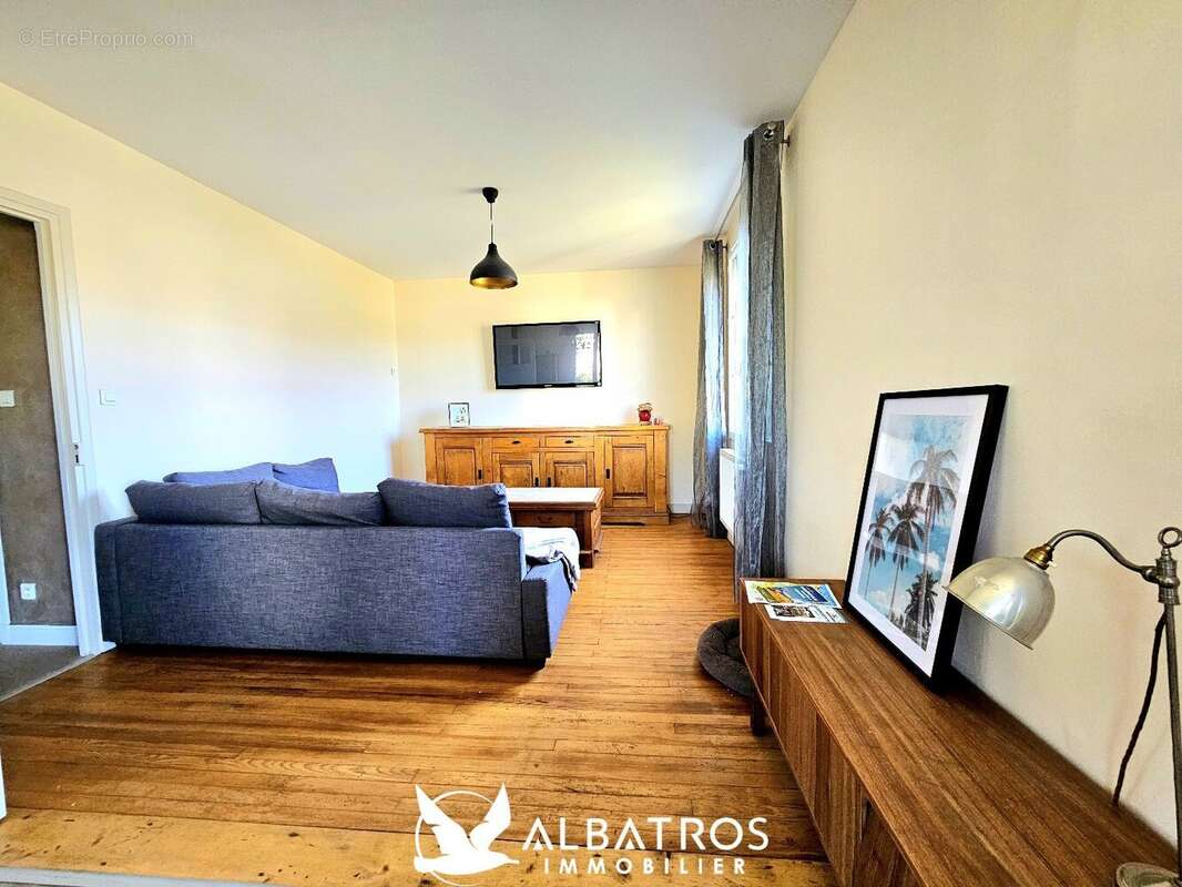 Maison à OUISTREHAM