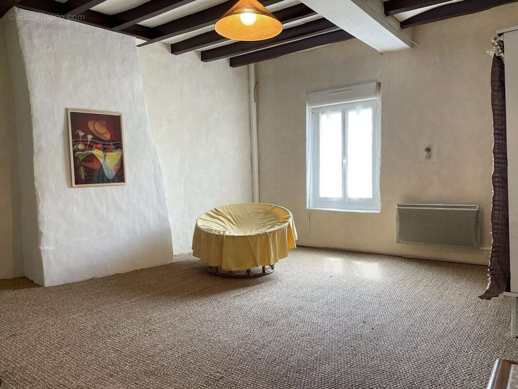 Chambre 1 - Maison à SAINT-CELERIN