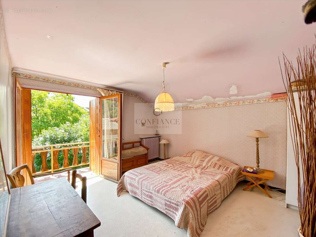 Maison à SAINT-ETIENNE-DE-TINEE