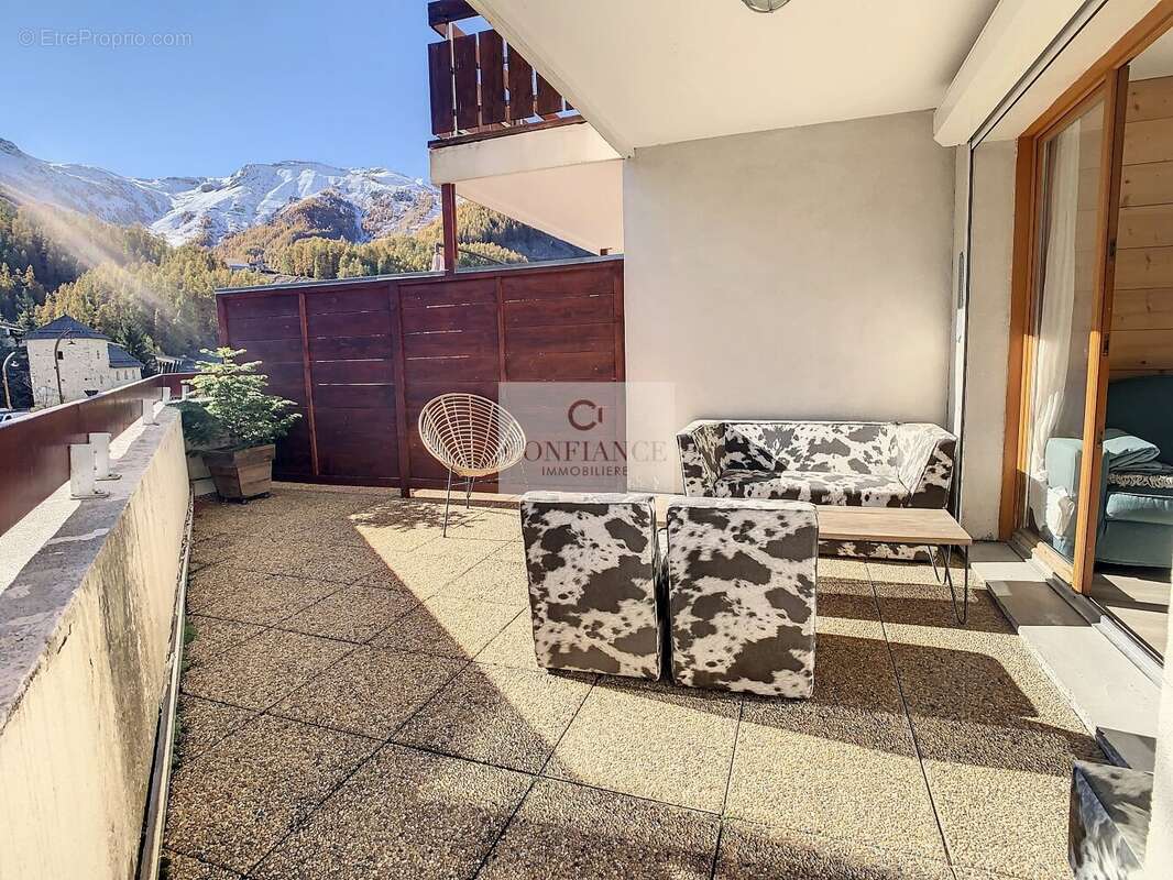 Appartement à SAINT-ETIENNE-DE-TINEE