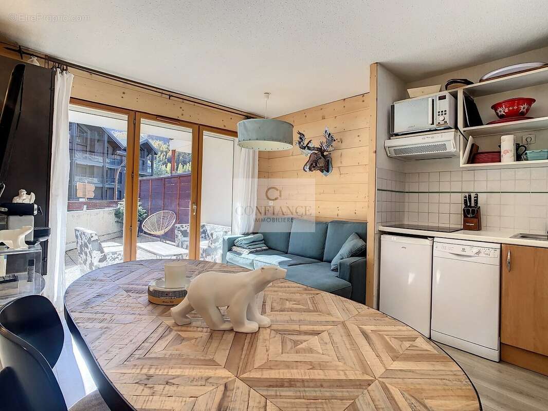 Appartement à SAINT-ETIENNE-DE-TINEE