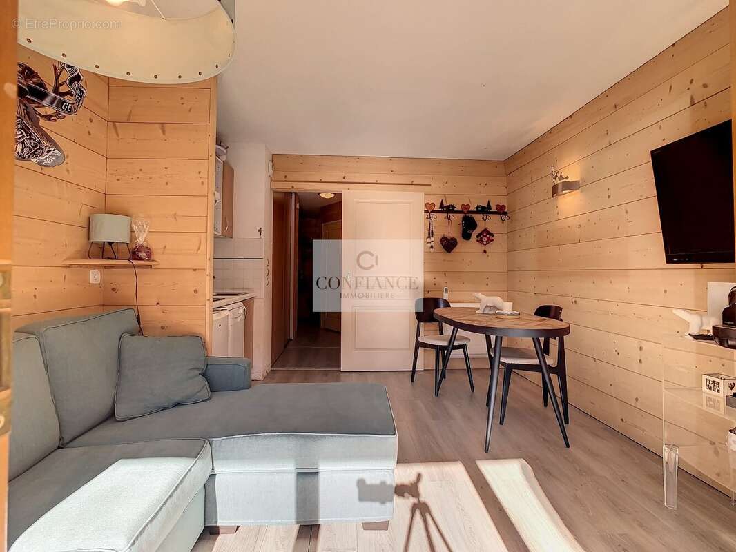 Appartement à SAINT-ETIENNE-DE-TINEE