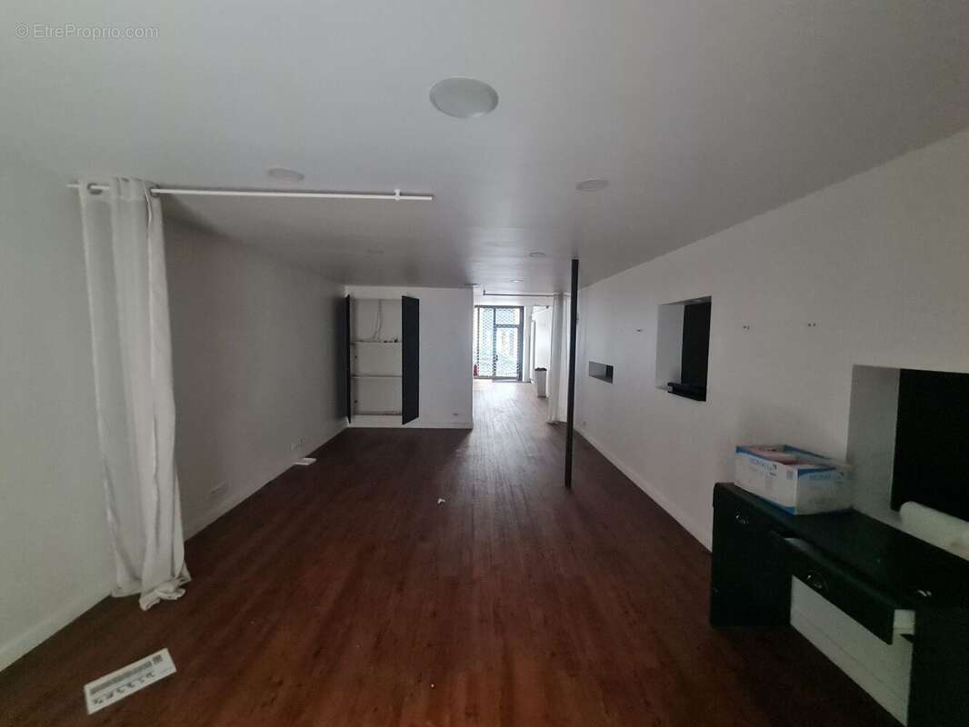 Commerce à SAINT-ETIENNE