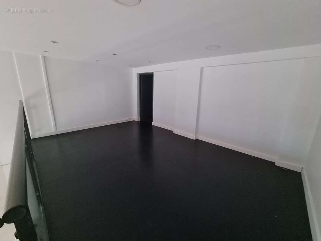 Commerce à SAINT-ETIENNE