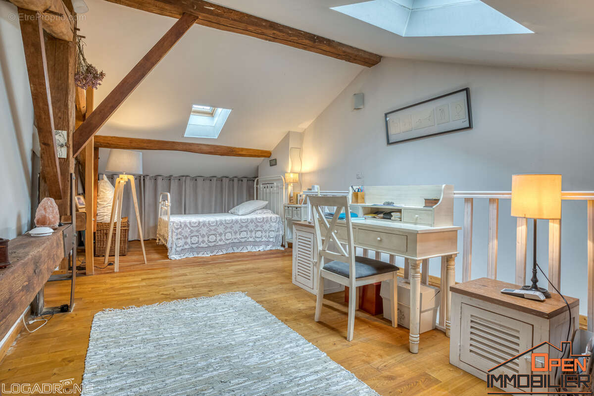 Maison à VILLENEUVE-SUR-LOT