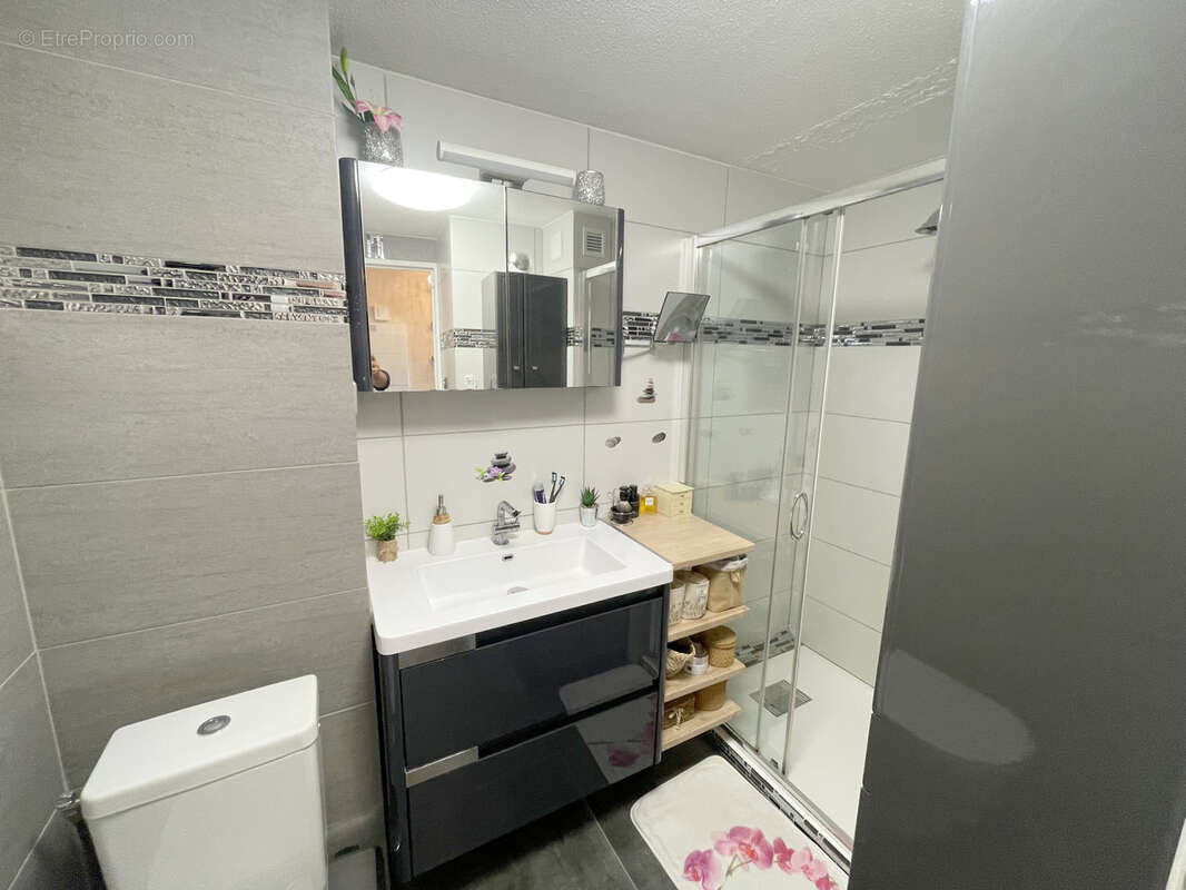 Appartement à SAINT-MANDRIER-SUR-MER