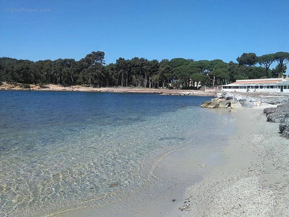 Appartement à SAINT-MANDRIER-SUR-MER