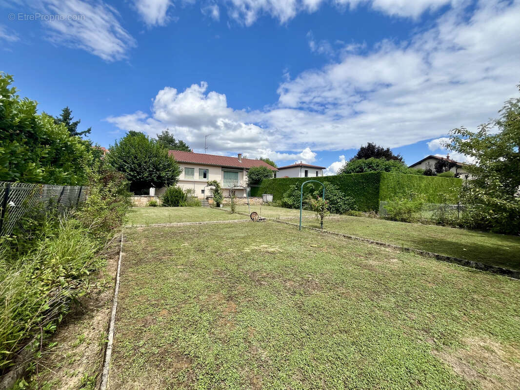 Maison à VILLEFRANCHE-SUR-SAONE