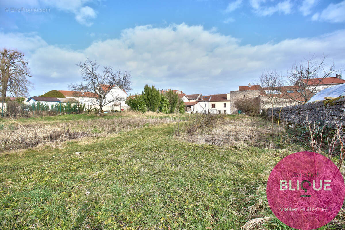 Terrain à GERBEVILLER