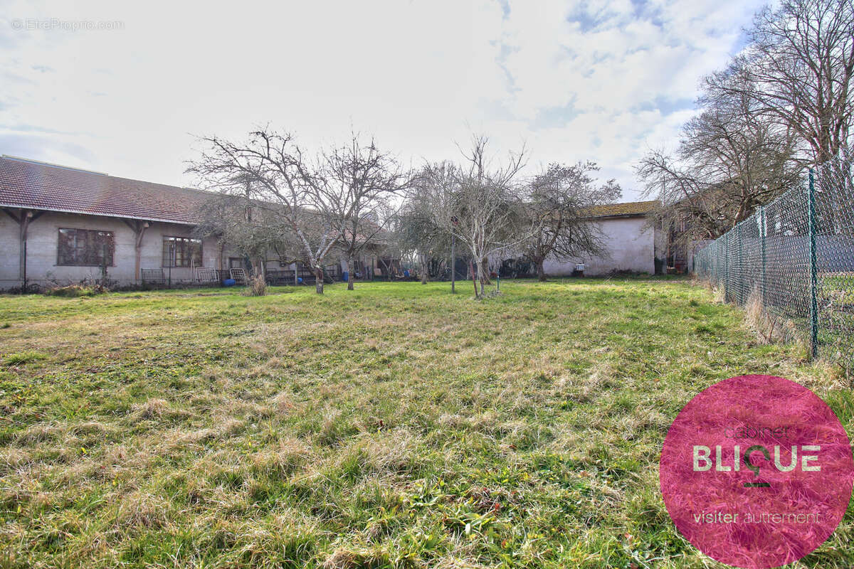 Terrain à GERBEVILLER