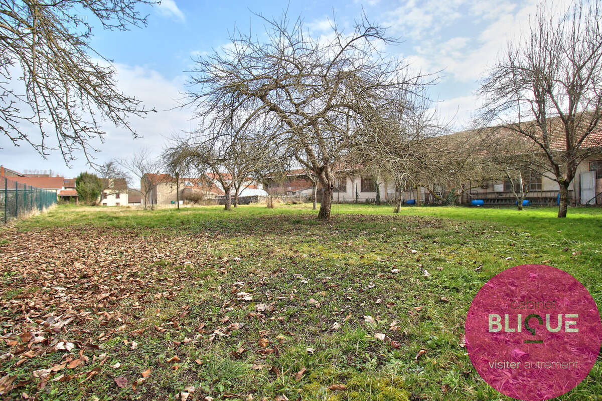 Terrain à GERBEVILLER