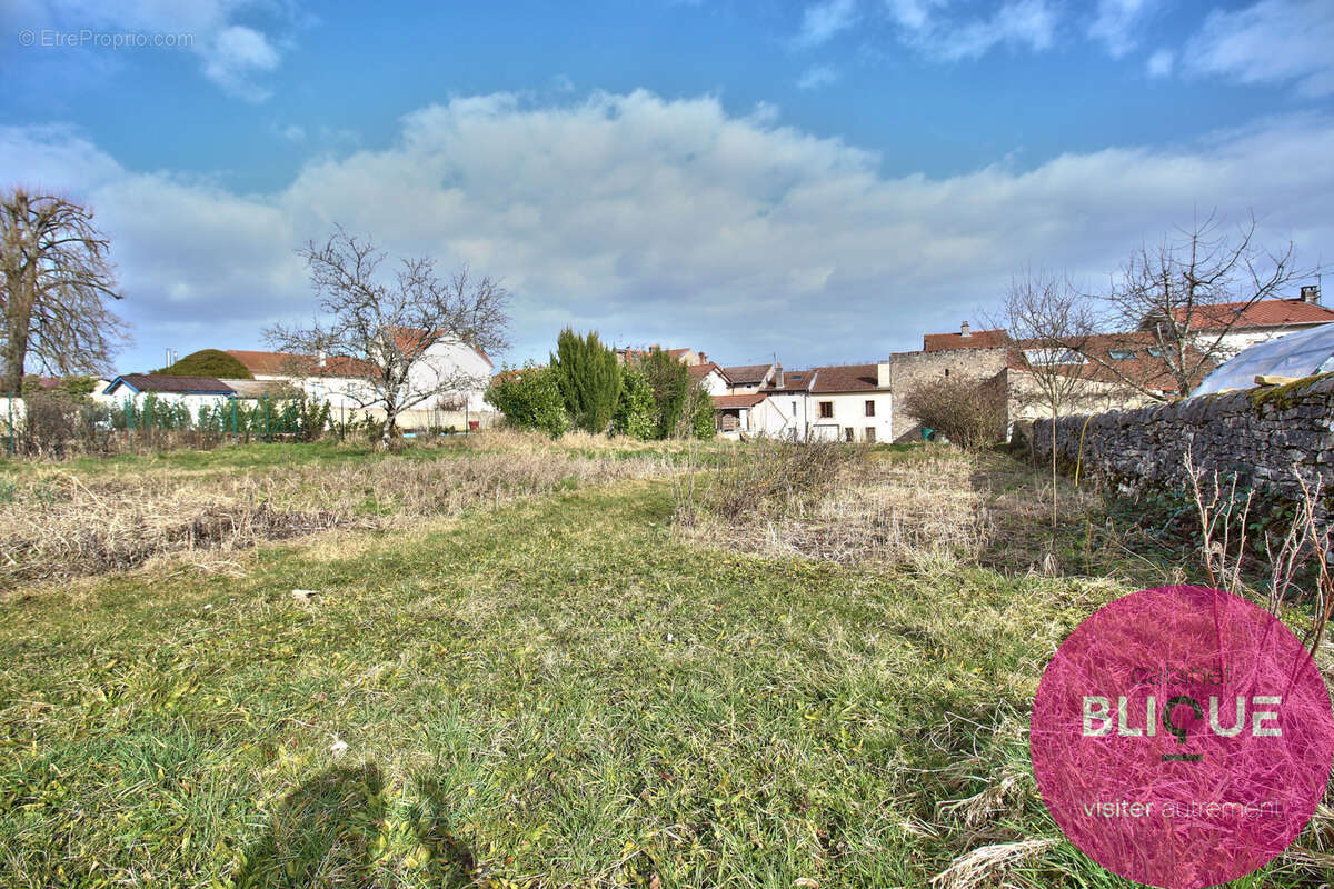 Terrain à GERBEVILLER