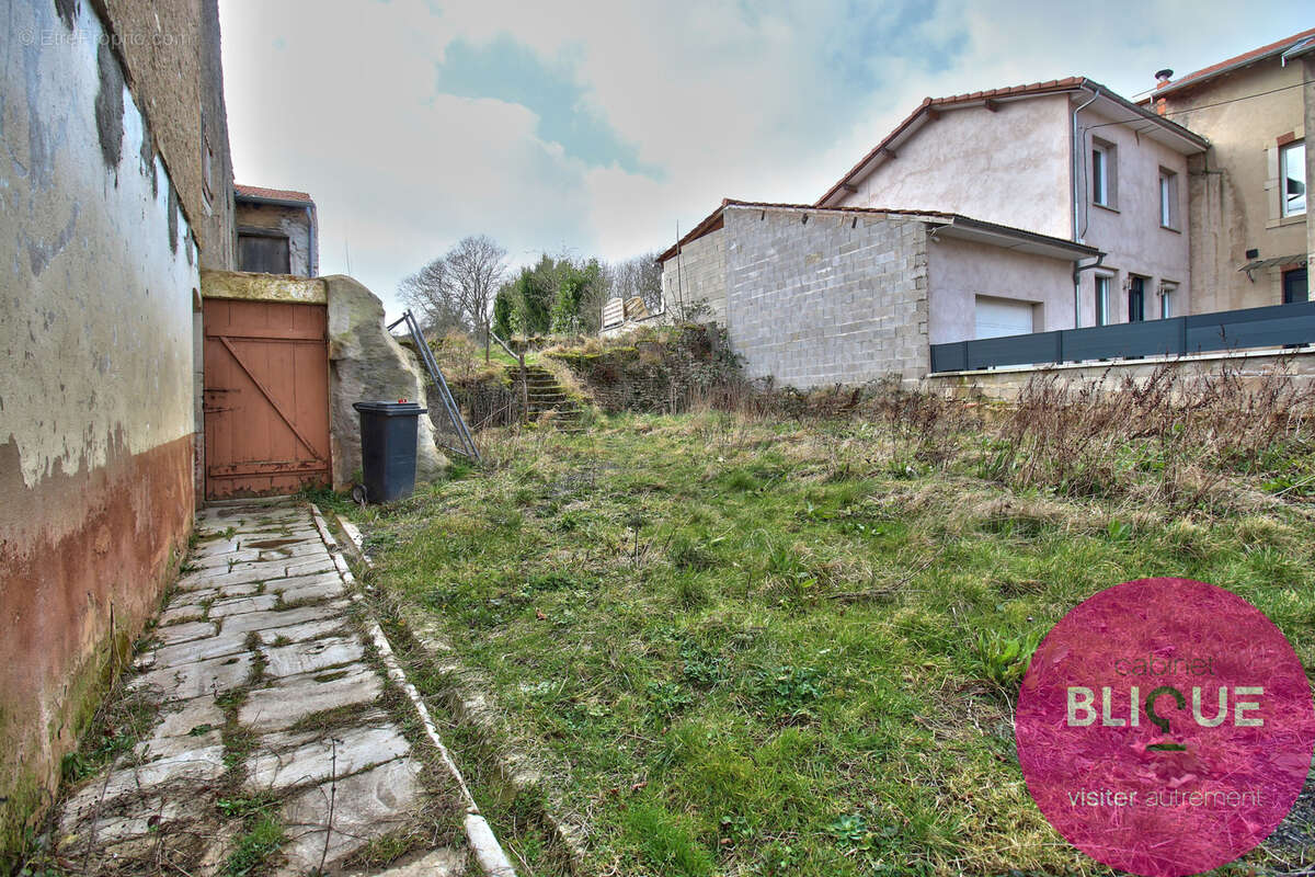 Terrain à GERBEVILLER