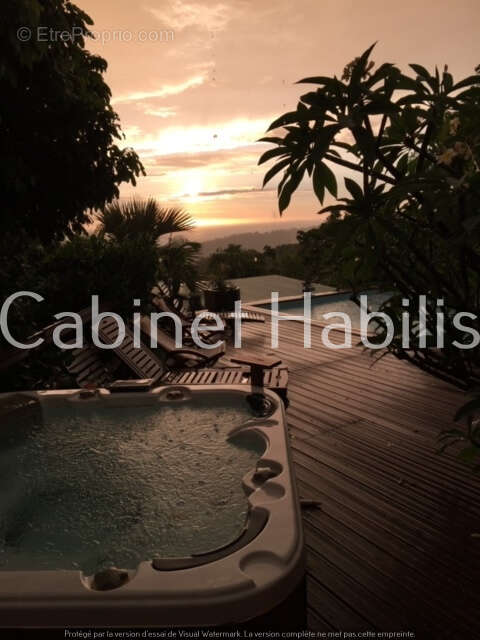 Maison à L&#039;ETANG-SALE