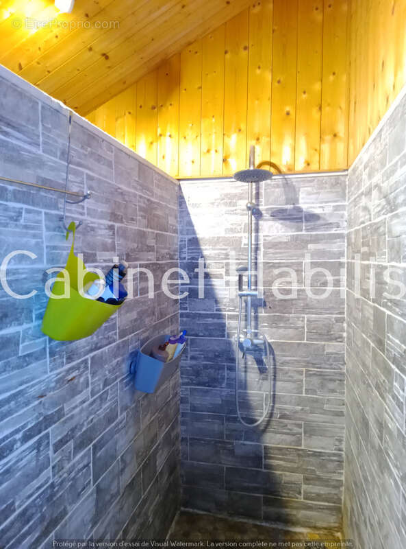 Maison à L&#039;ETANG-SALE