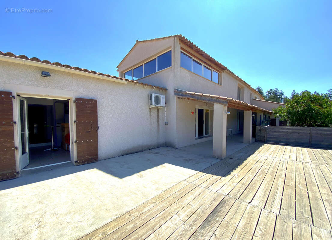 Maison à BUIS-LES-BARONNIES