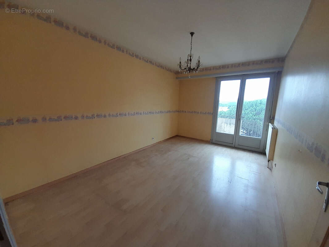 Appartement à LOURDES