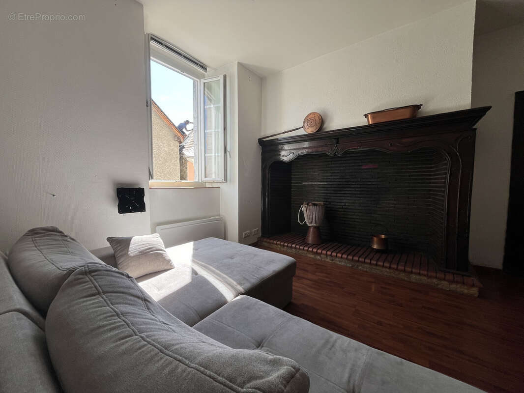 Appartement à PIERREFITTE-NESTALAS