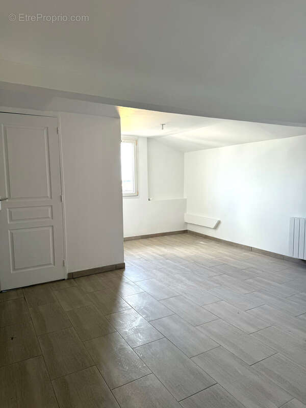 Appartement à VILLENEUVE-SAINT-GEORGES