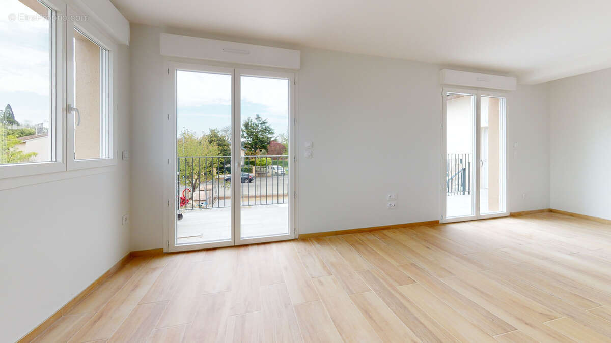 Appartement à CASTELGINEST