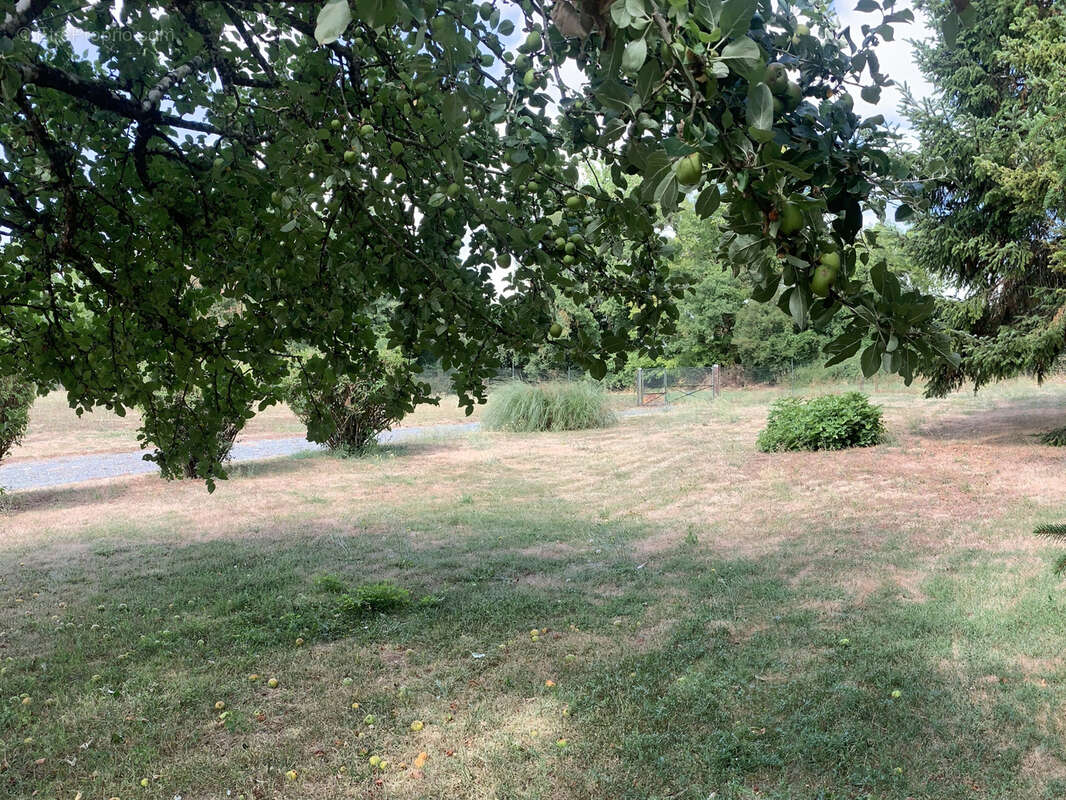 Maison à FONTAINE-CHALENDRAY