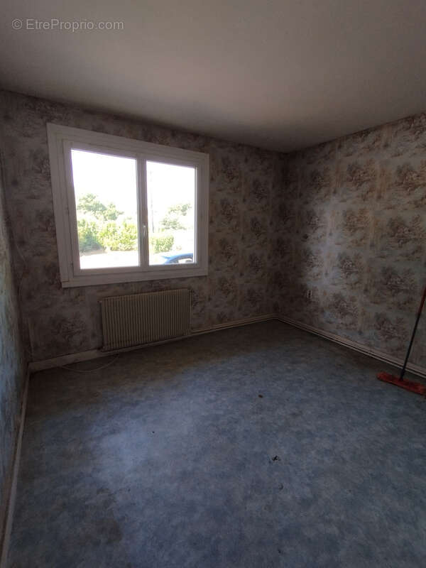 Maison à SAINT-SEURIN-SUR-L&#039;ISLE