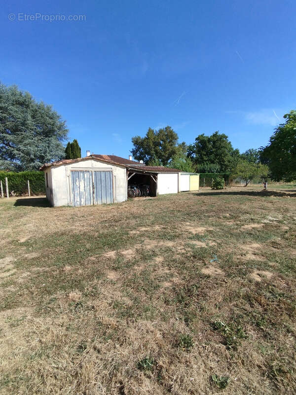 Maison à SAINT-SEURIN-SUR-L&#039;ISLE