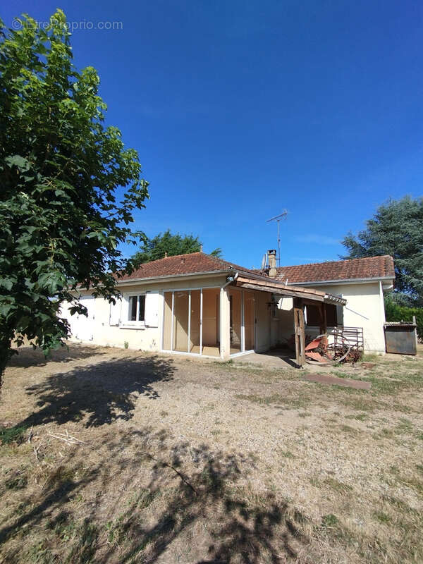 Maison à SAINT-SEURIN-SUR-L&#039;ISLE