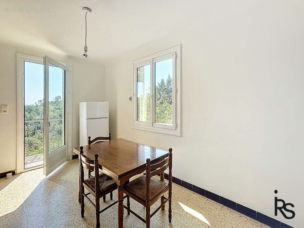 Maison à LARGENTIERE