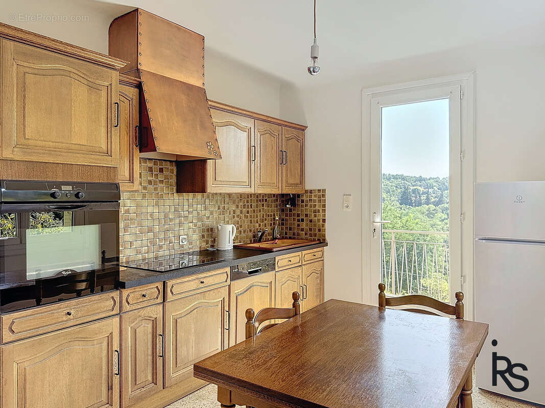 Maison à LARGENTIERE