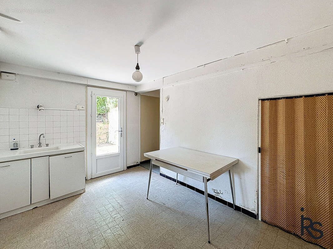 Maison à LARGENTIERE