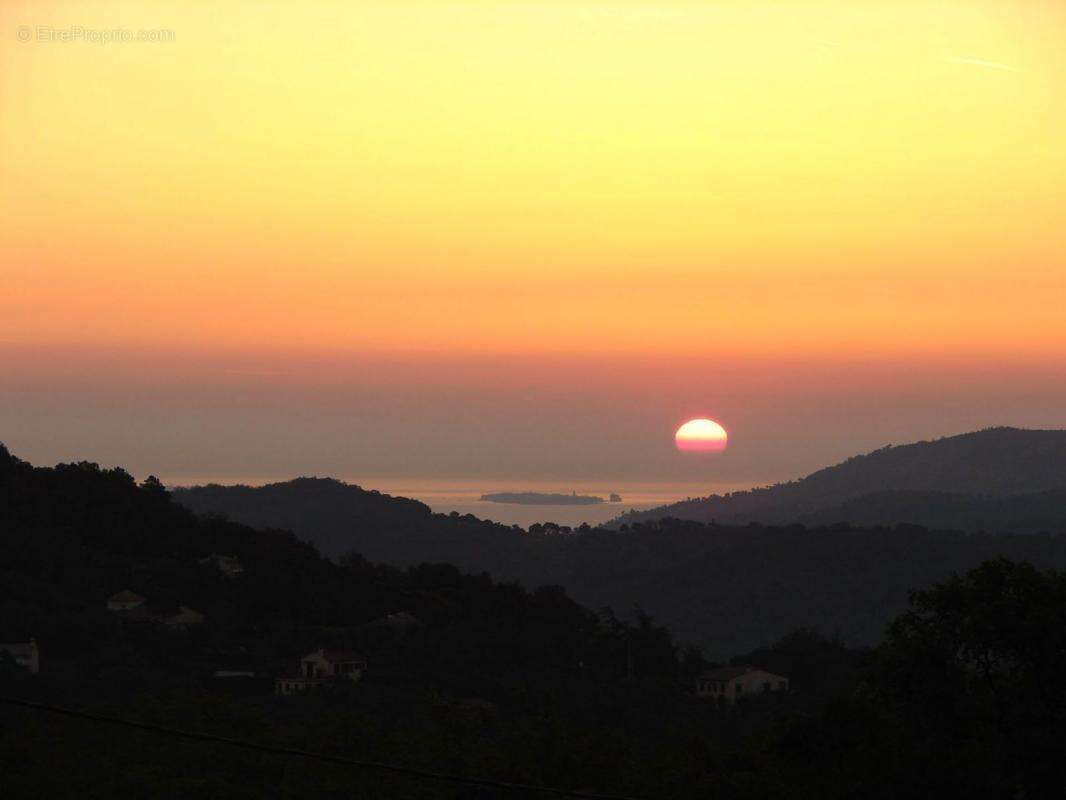 Maison à LES ADRETS-DE-L&#039;ESTEREL