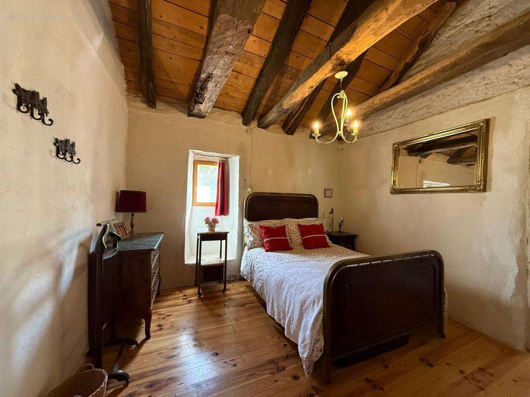 Maison à MALONS-ET-ELZE