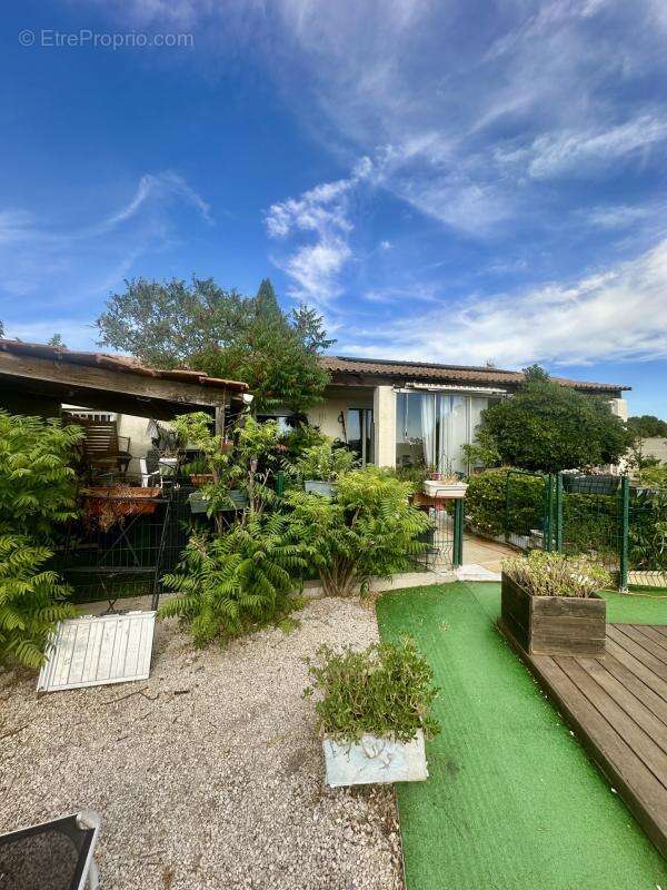 Maison à LANCON-PROVENCE