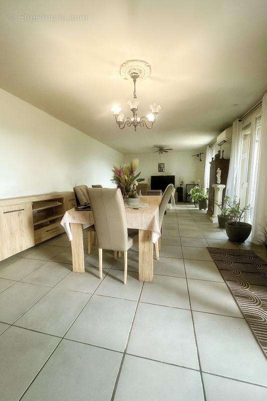 Maison à LANCON-PROVENCE