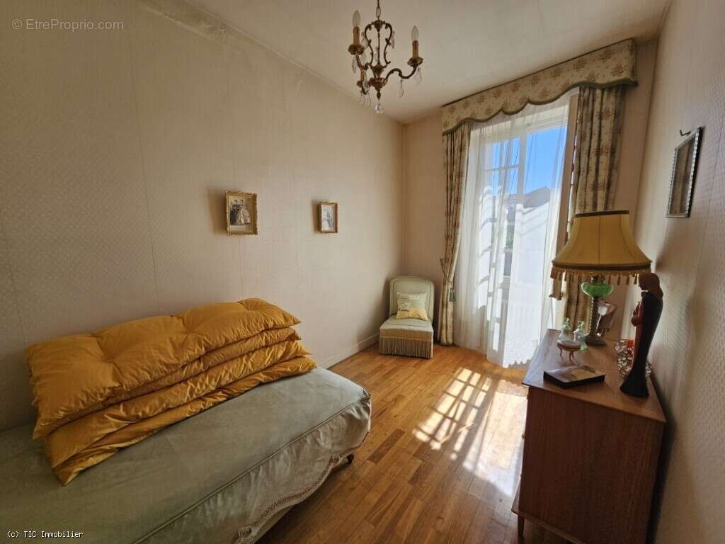 Maison à VILLEFAGNAN