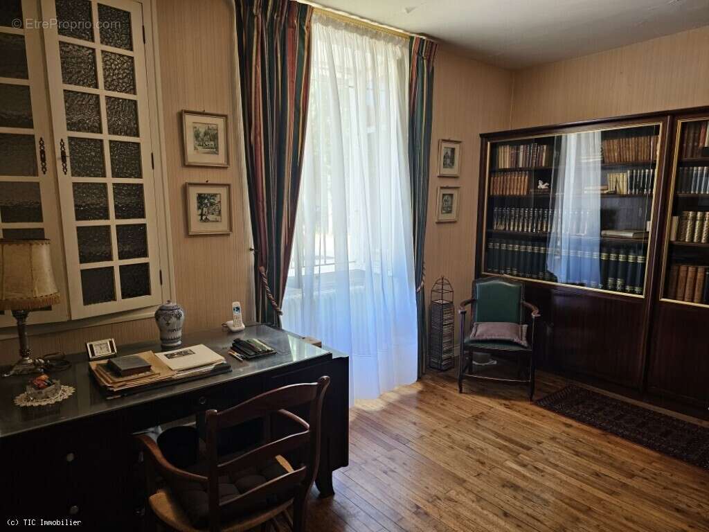 Maison à VILLEFAGNAN