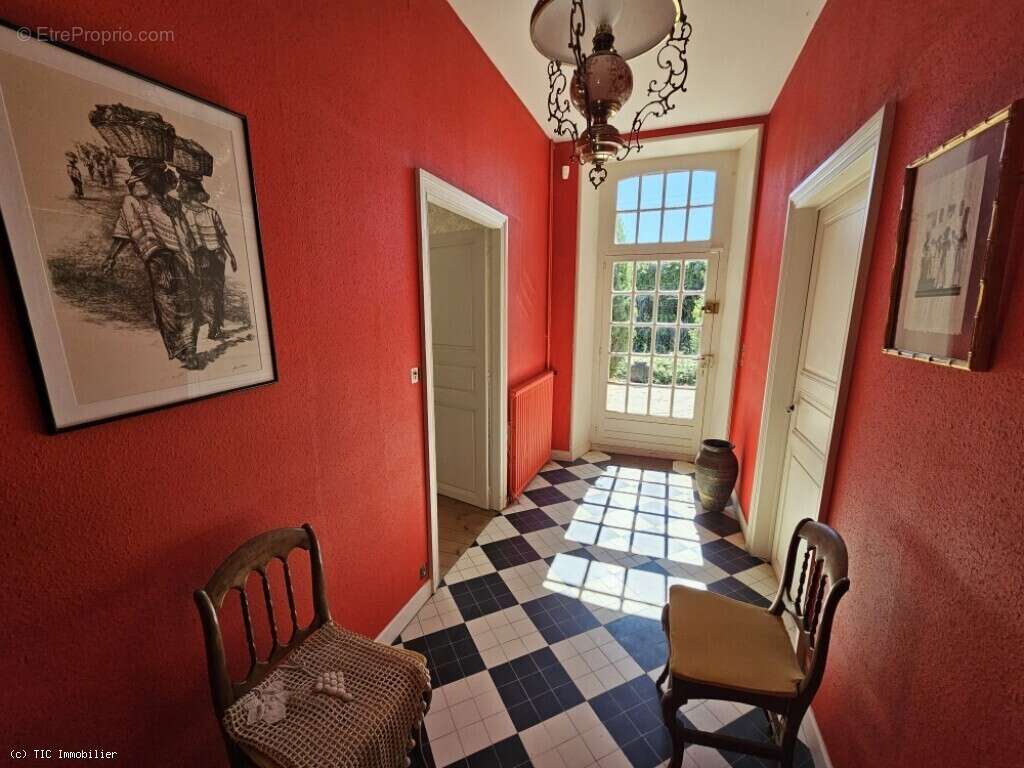 Maison à VILLEFAGNAN