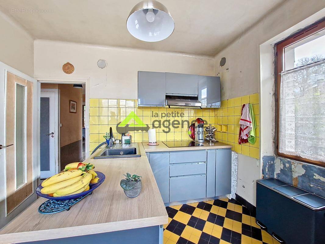 Maison à BOURGANEUF