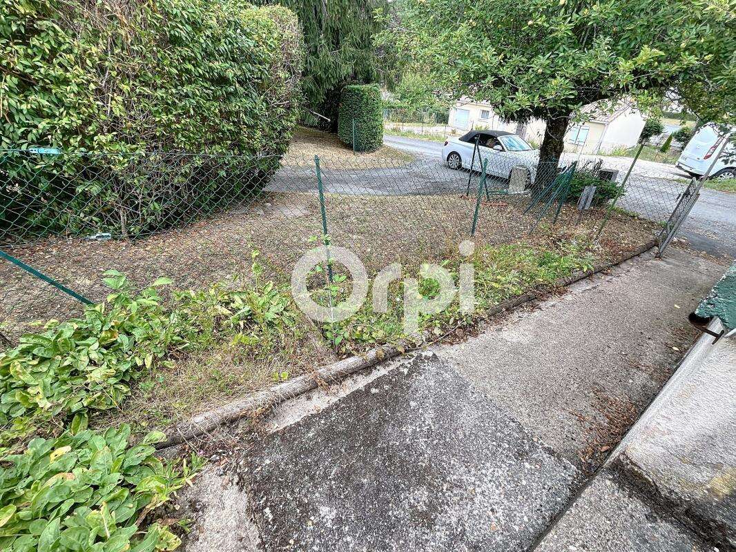 Maison à NOTRE-DAME-DE-SANILHAC