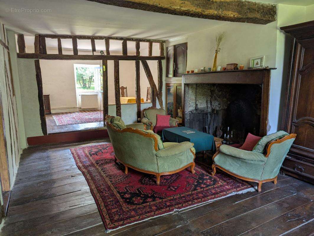 Maison à LA BASTIDE-DE-SEROU