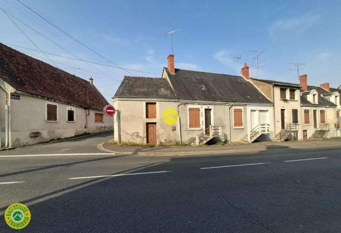 Maison à CHATILLON-SUR-INDRE