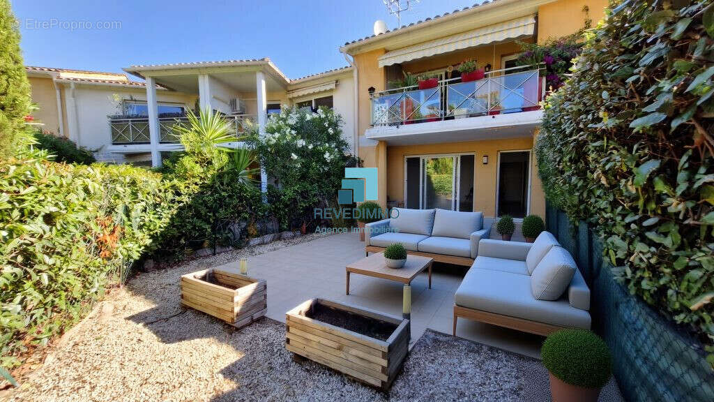 Appartement à FREJUS